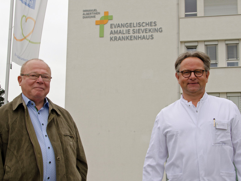 Prof. Dr. Karl-Wilhelm Ecker und Prof. Dr. Christoph Isbert Prof. Dr. Karl-Wilhelm Ecker und Prof. Dr. Christoph Isbert